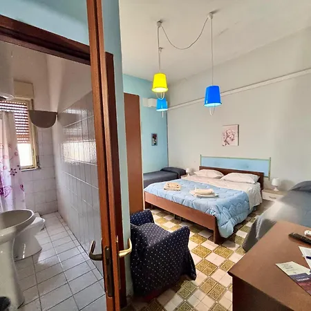 Stanza 30 Euro Per 2 Acireale * Santa Tecla